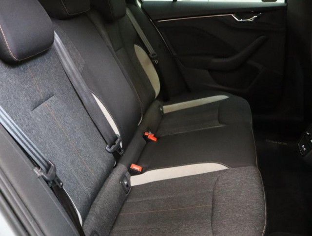 Škoda Kamiq  1.0 TSI Style