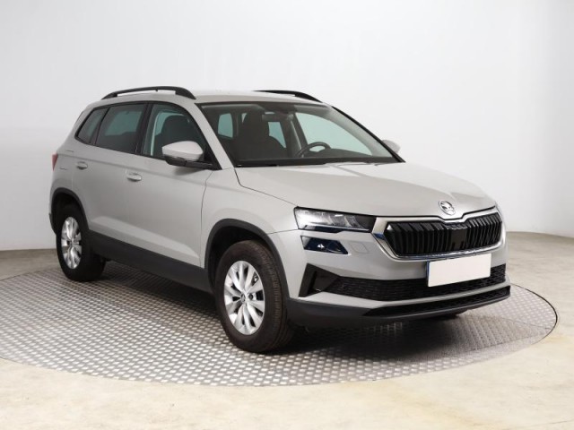 Škoda Karoq  1.5 TSI Active