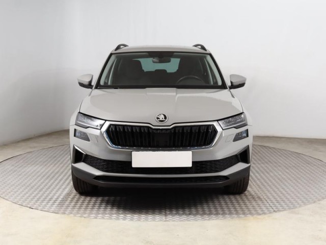 Škoda Karoq  1.5 TSI Active