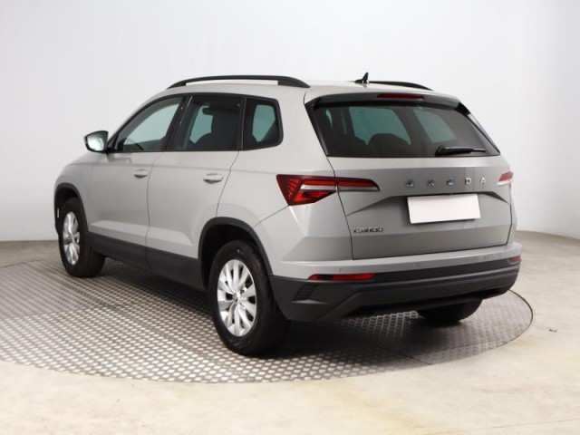 Škoda Karoq  1.5 TSI Active