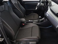 Audi Q3  35 TFSI S line