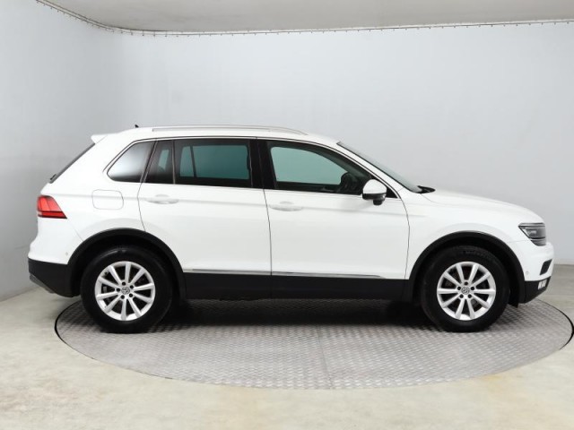 Volkswagen Tiguan  2.0 TDI Comfortline
