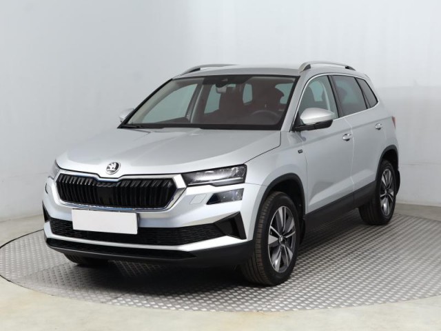 Škoda Karoq  1.5 TSI Drive