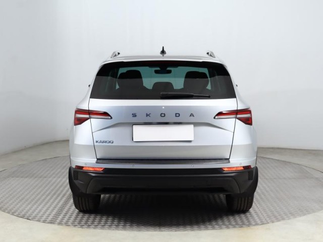 Škoda Karoq  1.5 TSI Drive