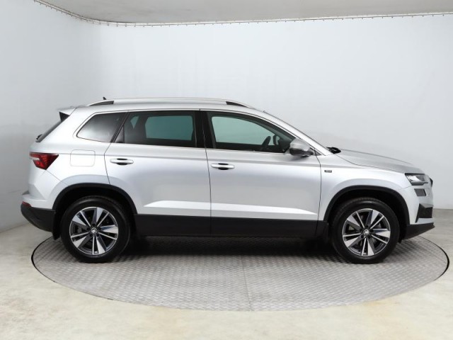 Škoda Karoq  1.5 TSI Drive