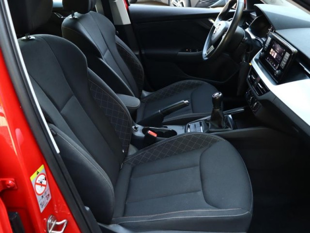 Škoda Kamiq  1.0 TSI Ambition