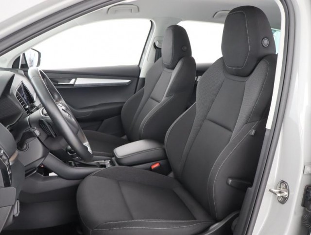 Škoda Karoq  1.5 TSI Fresh