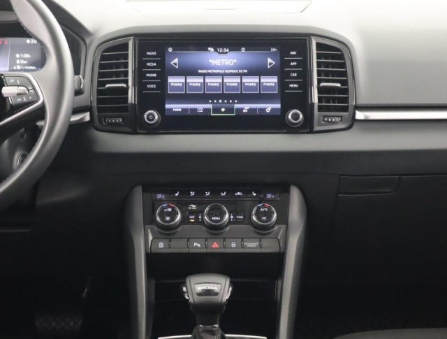 Škoda Karoq  1.5 TSI Fresh