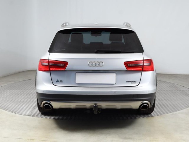Audi A6 Allroad  3.0 TDI 