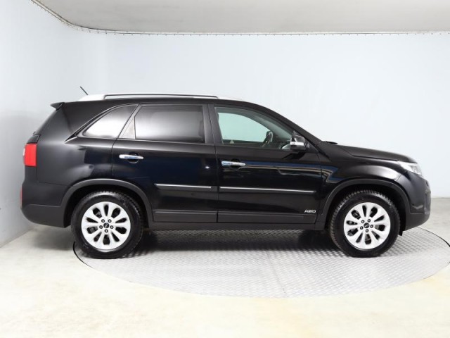 Kia Sorento  2.2 CRDi 