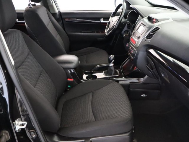 Kia Sorento  2.2 CRDi 