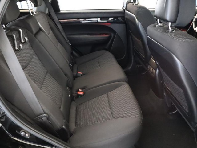 Kia Sorento  2.2 CRDi 