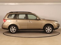 Subaru Forester  2.0 X 