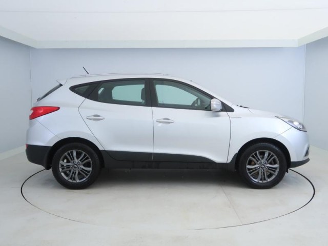 Hyundai ix35  2.0 CRDi 