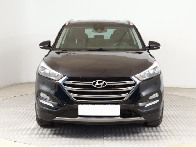 Hyundai Tucson  2.0 CRDi 