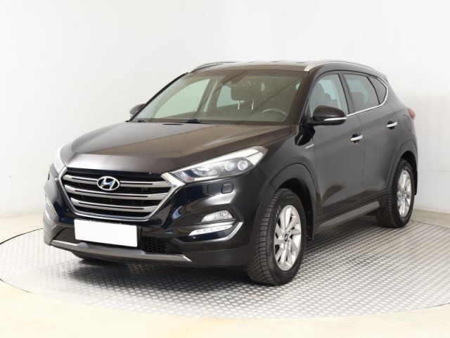 Hyundai Tucson  2.0 CRDi 