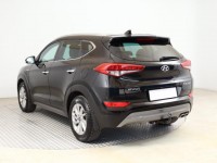 Hyundai Tucson  2.0 CRDi 