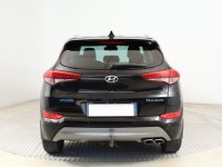 Hyundai Tucson  2.0 CRDi 