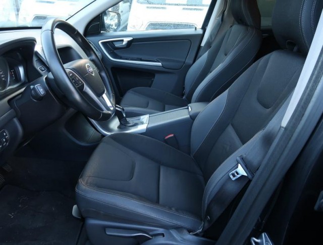 Volvo XC60  D4 