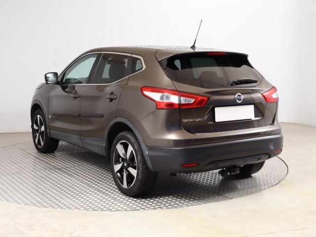 Nissan Qashqai  1.6 DIG-T N-Connecta