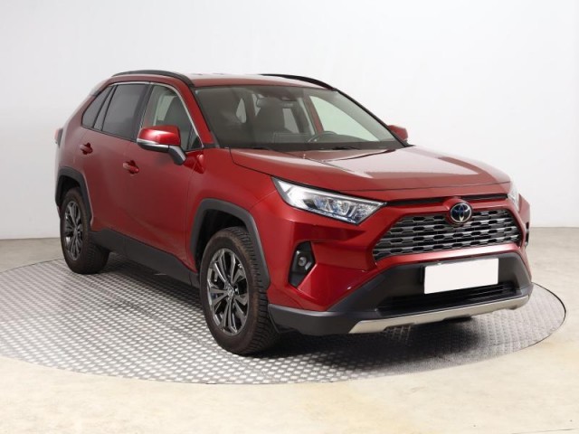 Toyota RAV 4  2.0 Valvematic 