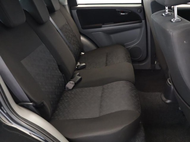 Suzuki SX4  1.6 VVT GLX