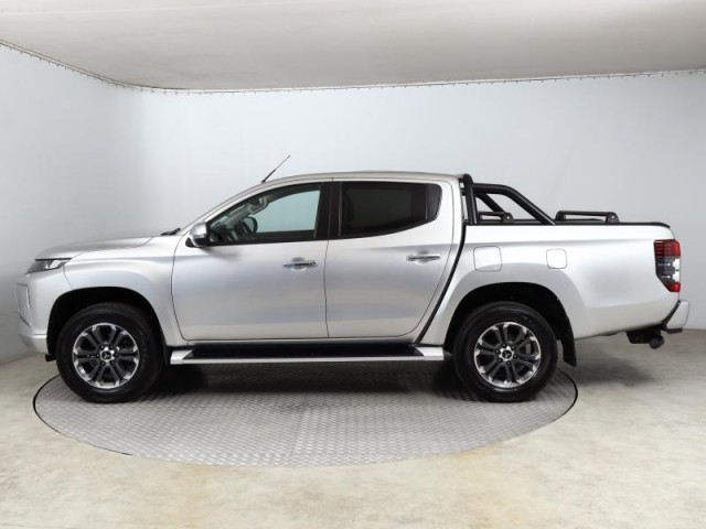 Mitsubishi L200  2.2 DI-D 