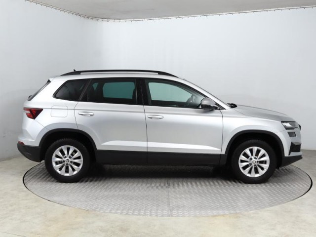 Škoda Karoq  1.5 TSI Ambition