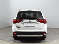 Mitsubishi Outlander  2.0 Intense
