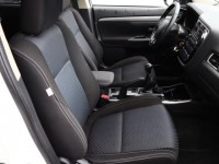 Mitsubishi Outlander  2.0 Intense