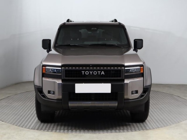 Toyota Land Cruiser  2.8 D-4D Executive