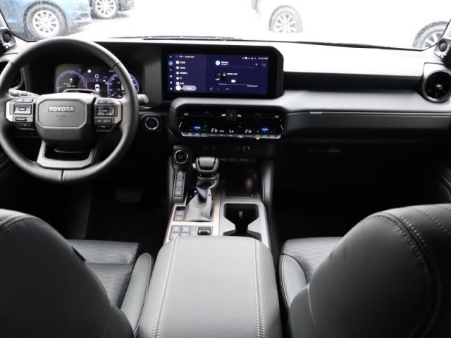 Toyota Land Cruiser  2.8 D-4D Executive