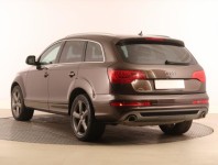 Audi Q7  3.0 TDI S-Line