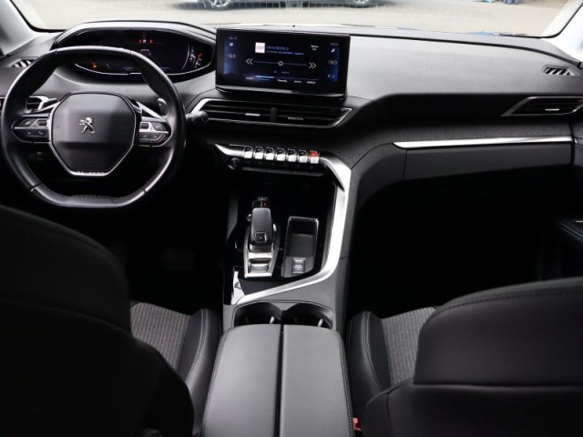 Peugeot 5008  1.5 BlueHDi 