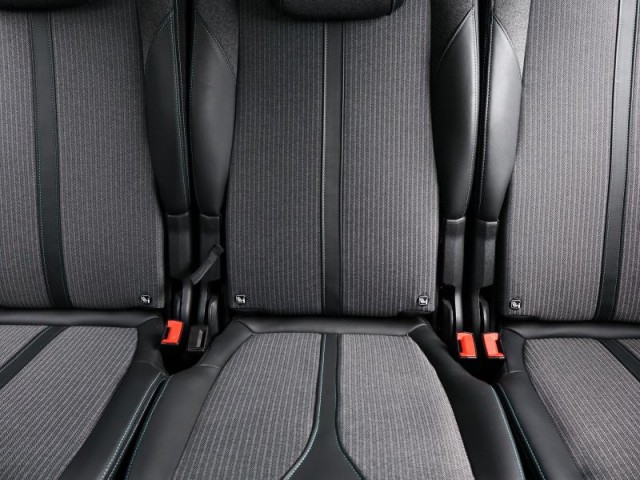 Peugeot 5008  1.5 BlueHDi 