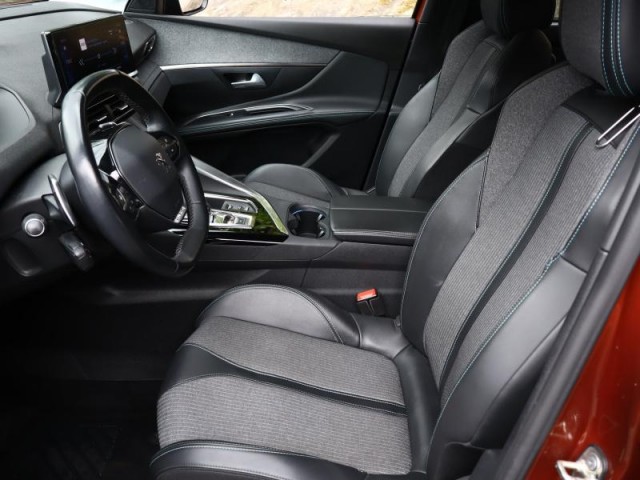 Peugeot 5008  1.5 BlueHDi 