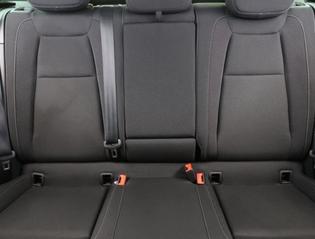 Škoda Karoq  1.5 TSI Fresh