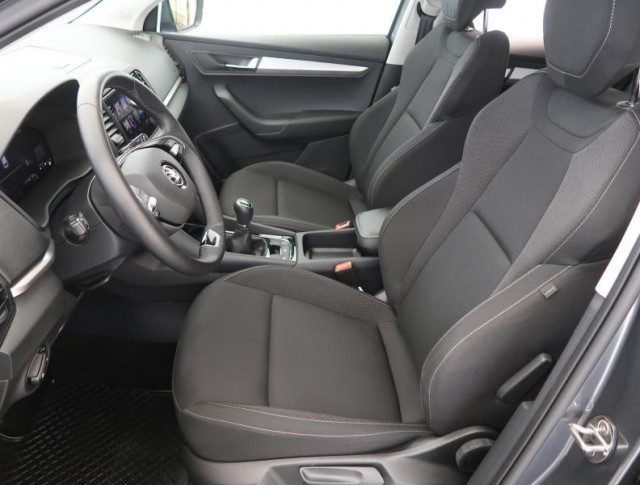 Škoda Karoq  1.5 TSI Fresh
