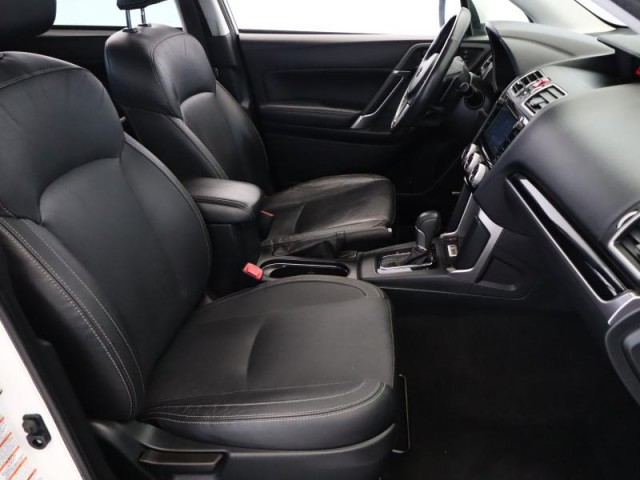 Subaru Forester  2.0 XT 