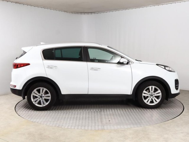 Kia Sportage  1.7 CRDi Comfort