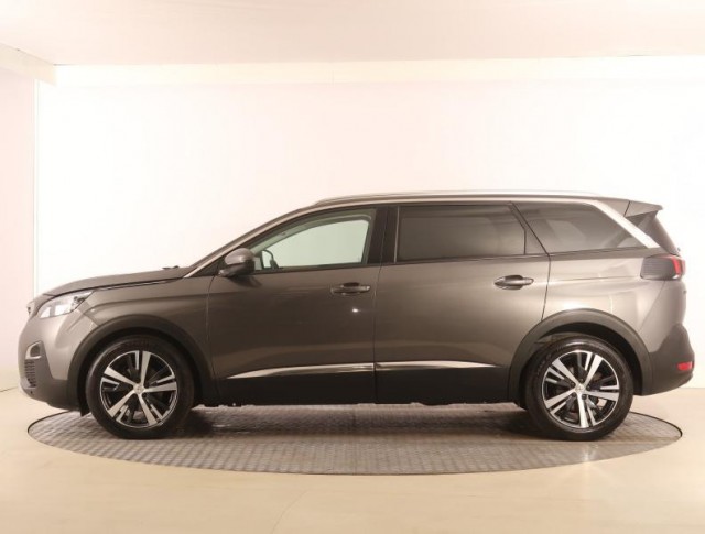 Peugeot 5008  1.5 BlueHDi Allure
