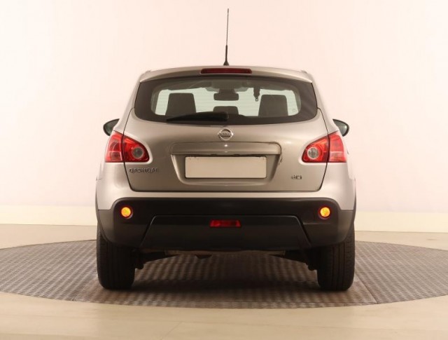 Nissan Qashqai  2.0 dCi 