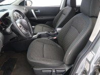 Nissan Qashqai  2.0 dCi 