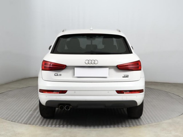 Audi Q3  2.0 TDI 