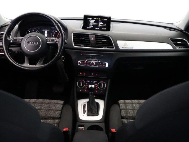 Audi Q3  2.0 TDI 