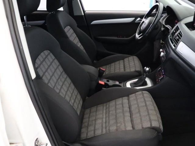 Audi Q3  2.0 TDI 