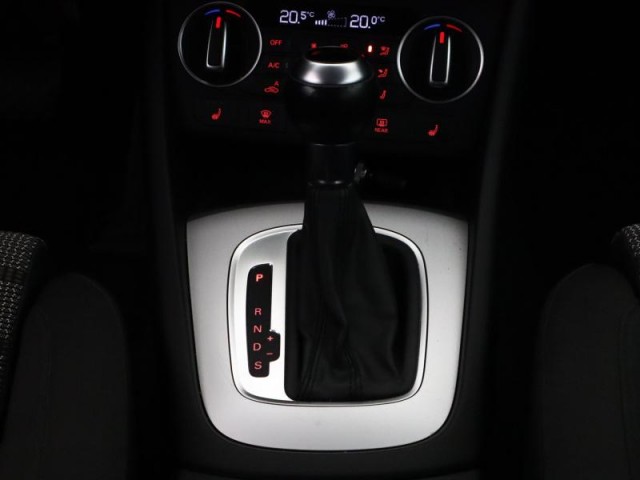 Audi Q3  2.0 TDI 