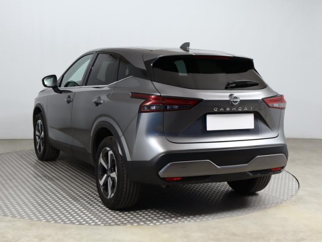 Nissan Qashqai  1.3 DIG-T MHEV N-Connecta