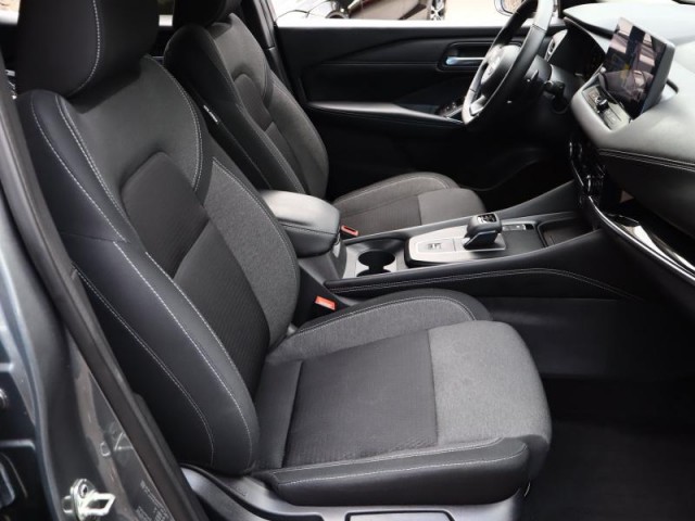 Nissan Qashqai  1.3 DIG-T MHEV N-Connecta