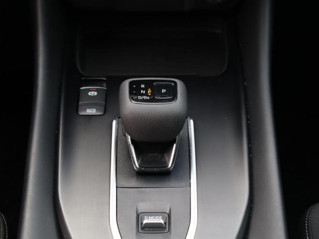 Nissan Qashqai  1.3 DIG-T MHEV N-Connecta